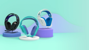 LOGITECH CASQUE GAMING G335 FILAIRE HAUTE QUALITÉ AUDIO CONFORT LÉGER MICRO ANTI-BRUIT POUR JOUEURS PC CONSOLE FPS E-SPORT ET GAMING COMPÉTITIFLe casque gaming Logitech G335 filaire est un choix idéal pour les joueurs à la recherche d’un équilibre parfait entre confort, qualité audio et performance en jeu. Conçu par Logitech, marque reconnue dans l’univers du gaming, ce casque gamer offre une immersion sonore claire et précise, essentielle pour les jeux compétitifs, les FPS, les MOBA et toutes les expériences gaming où chaque détail sonore peut faire la différence. Grâce à ses transducteurs audio de haute qualité, le casque gaming Logitech G335 restitue un son clair, équilibré et riche en détails. Les basses sont profondes sans être envahissantes, tandis que les médiums et les aigus assurent une excellente intelligibilité des voix et des effets sonores. Que vous soyez en pleine partie de tir, en communication avec votre équipe ou en immersion dans un univers de jeu, ce casque gaming PC garantit une expérience audio fidèle et immersive. Le microphone du Logitech G335 est conçu pour offrir une communication nette et sans interférences. Il permet de transmettre votre voix de manière claire lors des sessions multijoueurs, des discussions en ligne ou du streaming. Grâce à sa qualité de captation, ce casque micro gaming est parfaitement adapté au jeu en équipe, à l’e-sport et à toutes les situations où la communication est essentielle pour la performance. L’un des points forts du casque gaming Logitech G335 est son confort exceptionnel. Léger et ergonomique, il est conçu pour être porté pendant de longues heures sans provoquer de fatigue. Son arceau ajustable et ses coussinets doux assurent un maintien optimal et une répartition équilibrée du poids sur la tête. Ce casque gamer filaire est idéal pour les longues sessions de jeu, le streaming ou même le travail multimédia. Le design du Logitech G335 est à la fois moderne et fonctionnel. Il s’intègre parfaitement à tout setup gaming, qu’il soit minimaliste ou avancé. Son style soigné en fait un accessoire aussi esthétique que performant, adapté aussi bien aux joueurs occasionnels qu’aux gamers compétitifs. La conception robuste garantit une excellente durabilité, même en cas d’utilisation intensive. Grâce à sa connectivité filaire, le casque gaming G335 assure une transmission audio stable, sans latence ni perte de signal. Il est compatible avec PC, consoles et autres appareils équipés d’une prise audio standard, ce qui en fait un casque polyvalent pour tous les environnements de jeu. Ce casque audio gaming est donc un excellent choix pour les joueurs qui recherchent une solution fiable, performante et simple à utiliser. Le casque gamer Logitech G335 est particulièrement recommandé pour les jeux compétitifs tels que les FPS, où la précision sonore est essentielle pour localiser les adversaires, anticiper les actions et améliorer les performances. Il convient également parfaitement aux jeux de rôle, aux MOBA et à toutes les expériences immersives nécessitant un son détaillé et une communication claire. LOGITECH CASQUE GAMING - G335 Wired 