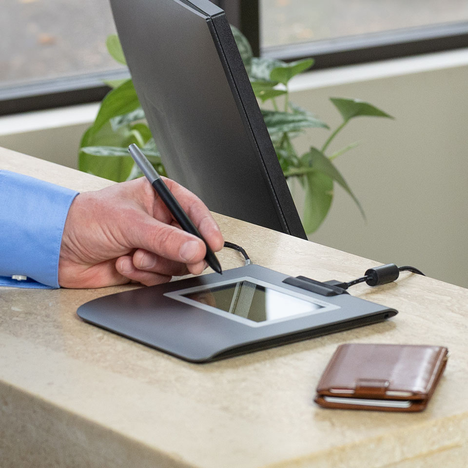 Tablette de Signature Wacom STU-430 vue de face