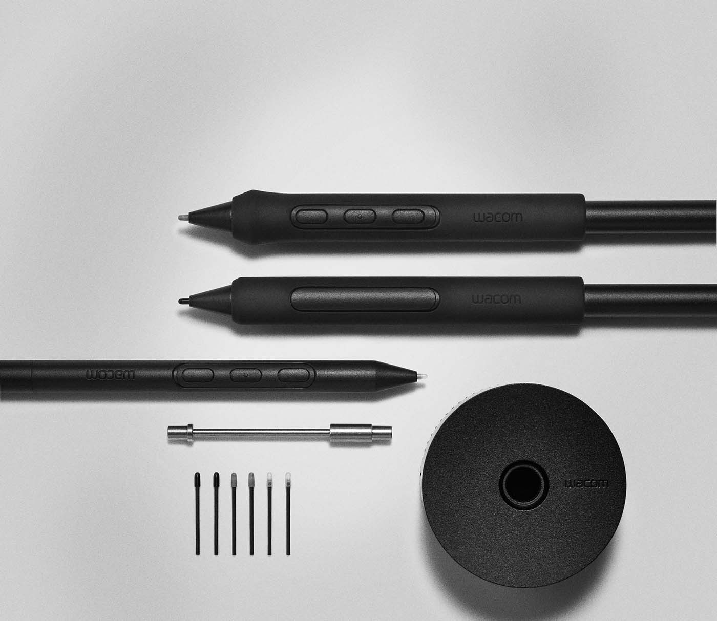 Tablette Graphique Wacom Intuos Pro Medium Bluetooth vue d’angle