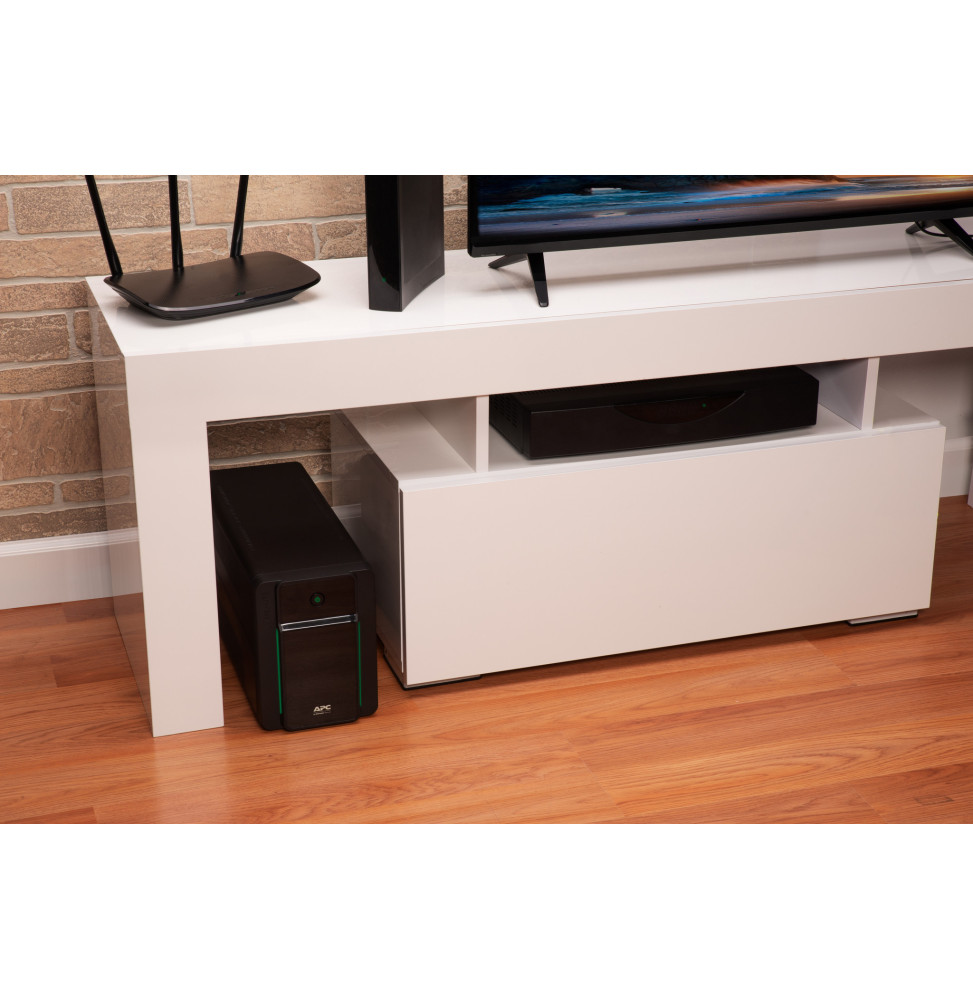 Onduleur APC Easy UPS BVX1600LI APC-EASY-UPS-BVX1600LI-900-W-1600-VA-6-PRISES-C13 Maroc